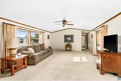 25 Arbutus Dr, Duluth, MN 55810 - Photo 10