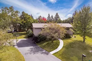 2102 N Robin Ave, Duluth, MN 55811 - Photo 2