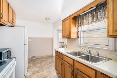 1323 90th Ave W, Duluth, MN 55808 - Photo 16