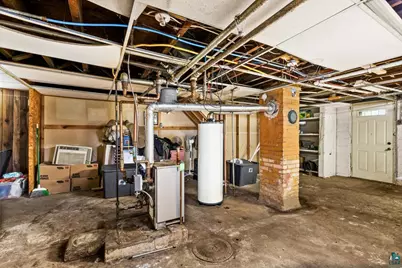 2024 W 5th St, Duluth, MN 55804 - Photo 24
