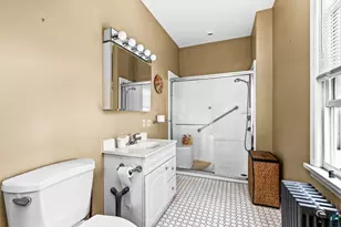 2024 W 5th St, Duluth, MN 55804 - Photo 16