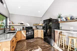 111 Howard Gnesen Rd, Duluth, MN 55811 - Photo 12