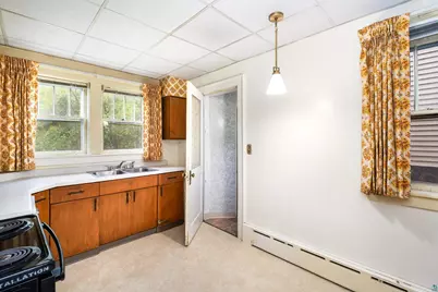 617 N 17th Ave E, Duluth, MN 55812 - Photo 12