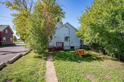 1418 Banks Ave, Superior, WI 54880 - Photo 4