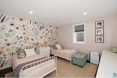 2203 E 14th St, Superior, WI 54880 - Photo 28
