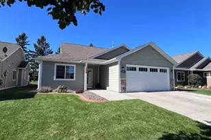 38 Billings Ln, Superior, WI 54880 - Photo 1