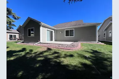 38 Billings Ln, Superior, WI 54880 - Photo 8