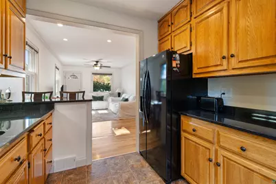1404 N Stanford Ave, Duluth, MN 55811 - Photo 4