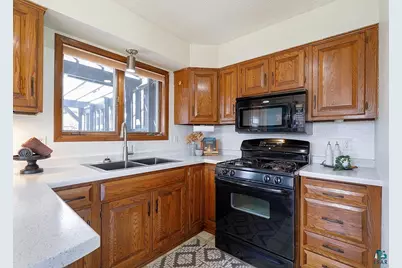 3217 Cumming Ave, Superior, WI 54880 - Photo 12