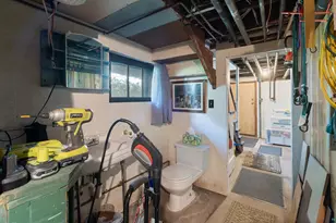 1015 W 4th St, Duluth, MN 55806 - Photo 48
