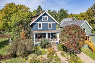 1015 W 4th St, Duluth, MN 55806 - Photo 2