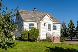 4601 W 4th St, Duluth, MN 55807 - Photo 2