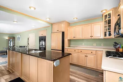 2611 Cumming Ave, Superior, WI 54880 - Photo 16