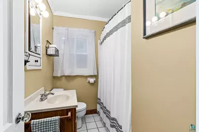 519 Anderson Rd, Duluth, MN 55811 - Photo 20