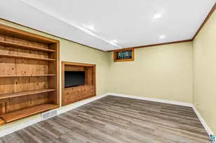 519 Anderson Rd, Duluth, MN 55811 - Photo 28