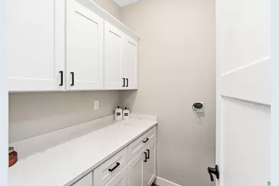 4889 Peyton Dr, Hermantown, MN 55811 - Photo 22