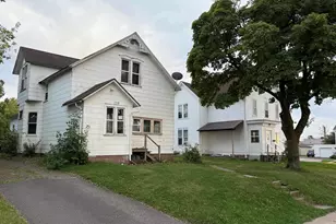 1218 & 1222 Lake Shore Dr W, Ashland, WI 54806 - Photo 2