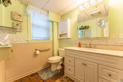 505 S 6th St, Virginia, MN 55792 - Photo 24