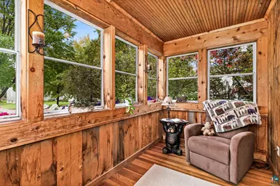 4315 Gladstone St, Duluth, MN 55804 - Photo 6