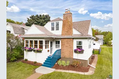 4315 Gladstone St, Duluth, MN 55804 - Photo 1