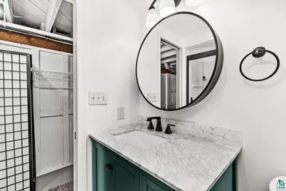 4315 Gladstone St, Duluth, MN 55804 - Photo 36