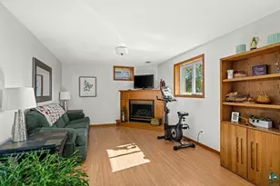 102 Northfield St, Duluth, MN 55803 - Photo 18