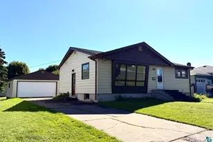 1236 92nd Ave W, Duluth, MN 55808 - Photo 1