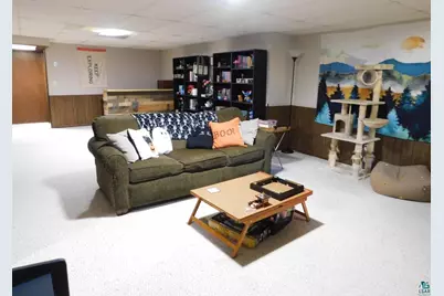 806 N 7th St, Virginia, MN 55792 - Photo 20