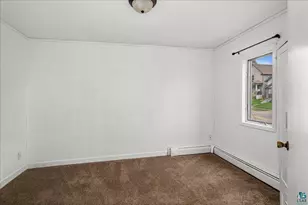 617 N 24th Ave W, Duluth, MN 55806 - Photo 18