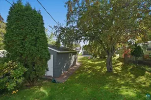 4314 Cooke St, Duluth, MN 55804 - Photo 36