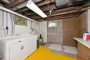 7512 Brighton St, Duluth, MN 55804 - Photo 10