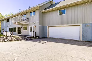 1424 E Skyline Pkwy, Duluth, MN 55802 - Photo 46