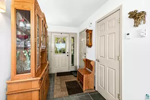 1424 E Skyline Pkwy, Duluth, MN 55802 - Photo 68