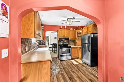 4326 W 8th St, Duluth, MN 55807 - Photo 32