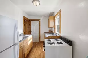 126 N 19th Ave W, Duluth, MN 55807 - Photo 20