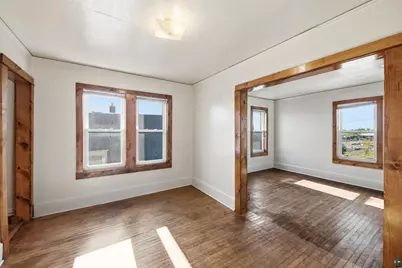 126 N 19th Ave W, Duluth, MN 55807 - Photo 16