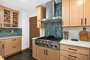 3601 E Superior St, Duluth, MN 55804 - Photo 10