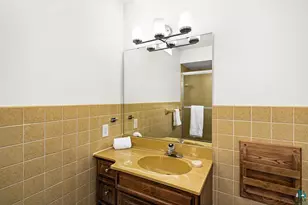 3601 E Superior St, Duluth, MN 55804 - Photo 32