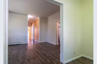 212 S 8th St, Virginia, MN 55792 - Photo 18