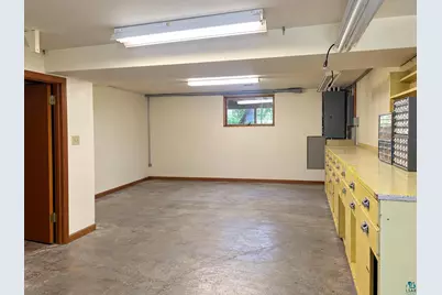 5217 Norwood St, Duluth, MN 55804 - Photo 24