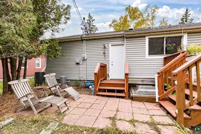 3810 E 4th St, Duluth, MN 55804 - Photo 46