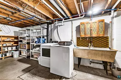 3810 E 4th St, Duluth, MN 55804 - Photo 36