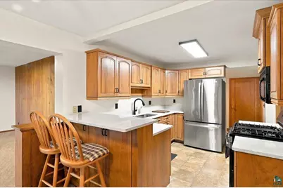 3137 Batavia St, Duluth, MN 55806 - Photo 8