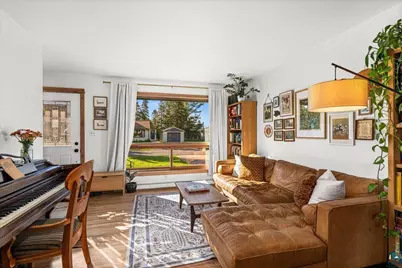 35 E Niagara St, Duluth, MN 55811 - Photo 2