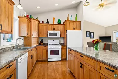 43 E Harney Rd, Esko, MN 55733 - Photo 14