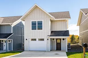 2104 Cottage Hl Cir, Duluth, MN 55811 - Photo 1