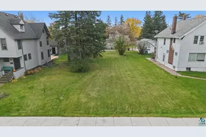 40 Laurel Ave, Superior, WI 54880 - Photo 1