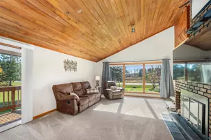 697 Ableiter Rd, Wrenshall, MN 55797 - Photo 4