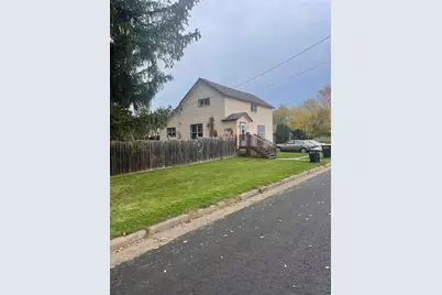 318 17th Ave W, Ashland, WI 54806 - Photo 1