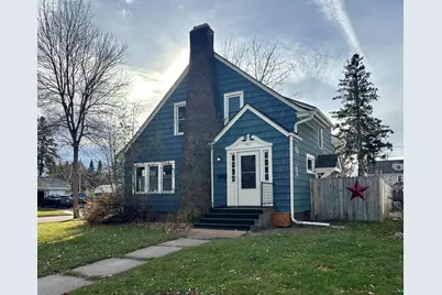 1021 Macarthur Ave, Ashland, WI 54806 - Photo 1